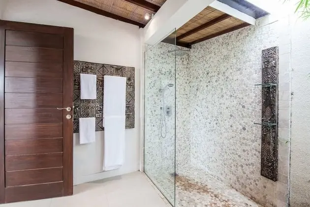 Basic Villa, Birden Çok Yatak