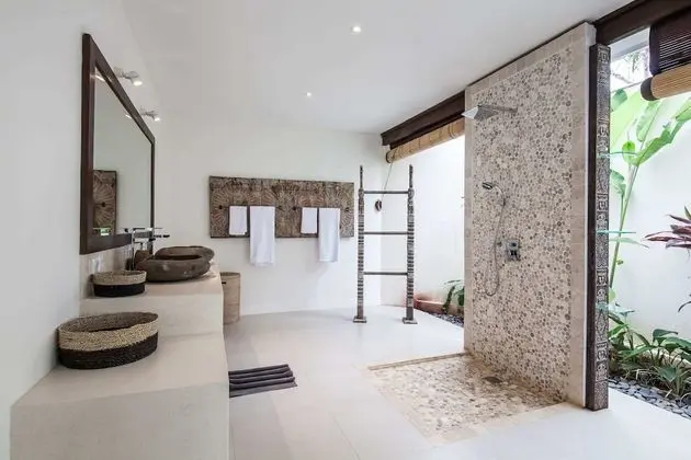 Basic Villa, Birden Çok Yatak