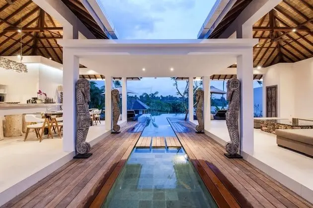 Basic Villa, Birden Çok Yatak