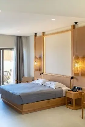 Junior Studio Suite, 1 Queen Bed, Sea Front