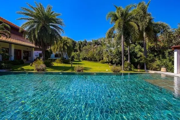 Family Villa