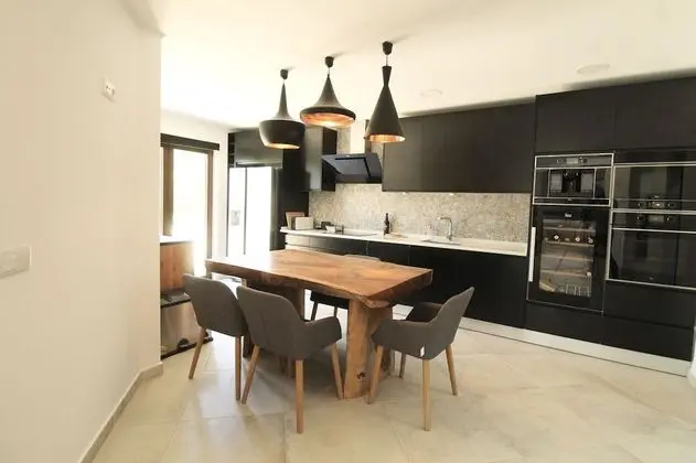 Deluxe Villa, 3 Yatak Odası, 2 Banyolu, Havuz Manzaralı