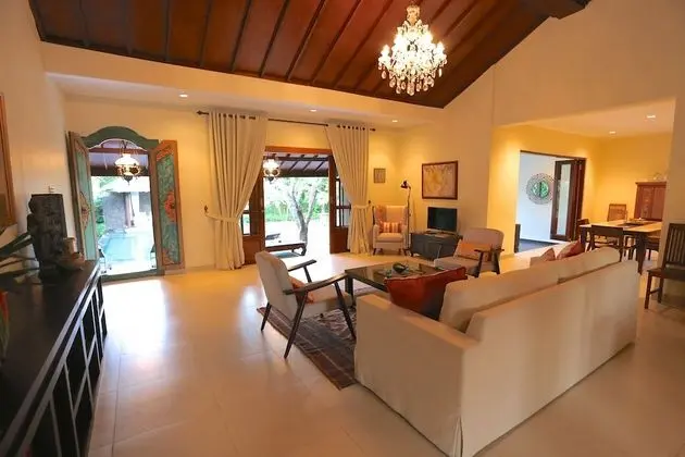 Villa, 3 Yatak Odası, Kişiye Özel Havuzlu, Bahçe Manzaralı