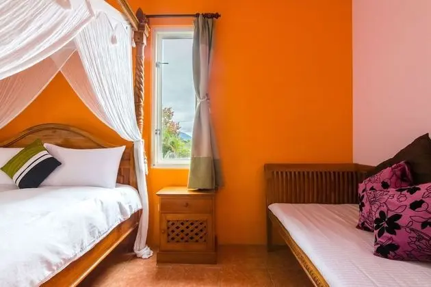 Deluxe Tek Büyük Yataklı Oda, Küvet, Dağ Manzaralı