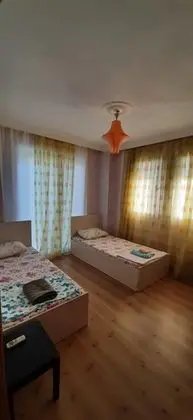 Villa, Bahçe Manzaralı, Balkonlu