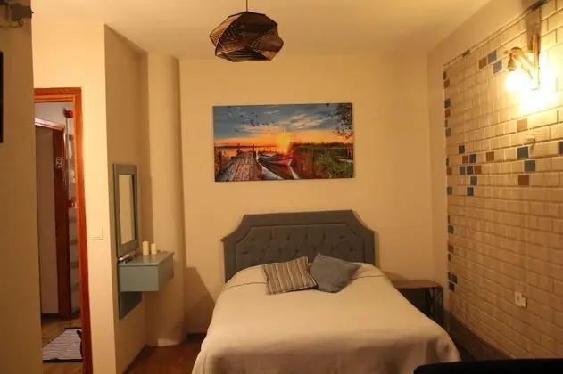 Aile Odası, Bahçe Manzaralı, Fransız Balkonlu