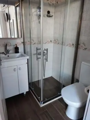Triple, Şehir Manzaralı