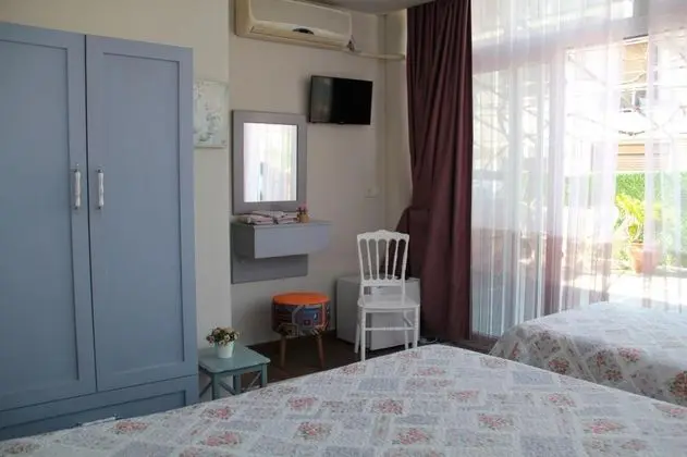 Triple, Şehir Manzaralı