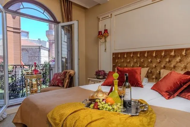 Deluxe Tek Büyük veya İki Ayrı Yataklı Oda