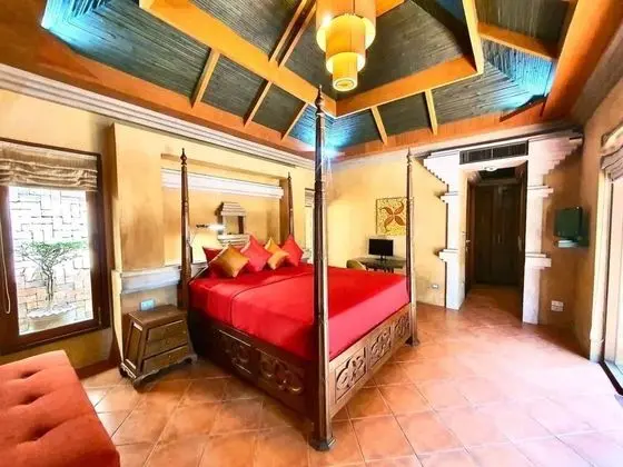 Baan Rom Yen