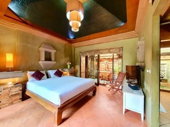 Baan Rom Yen