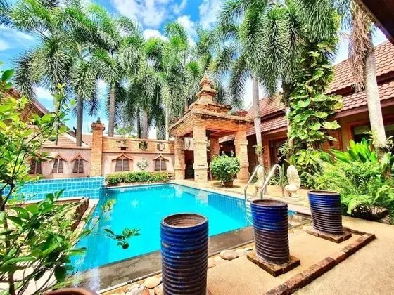 Baan Rom Yen