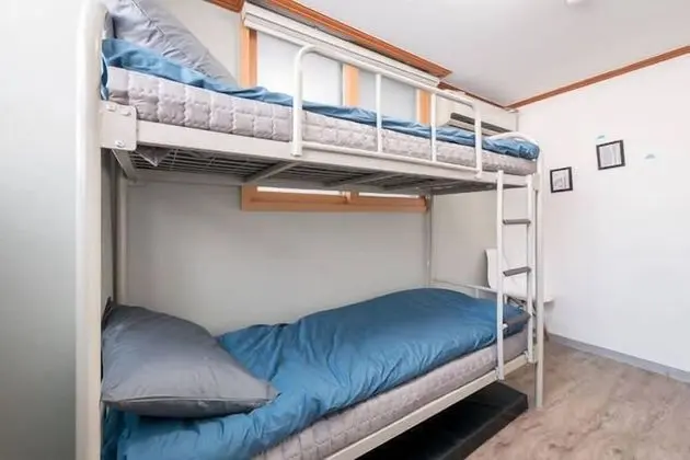 İki Ayrı Yataklı Oda (Bunk bed)