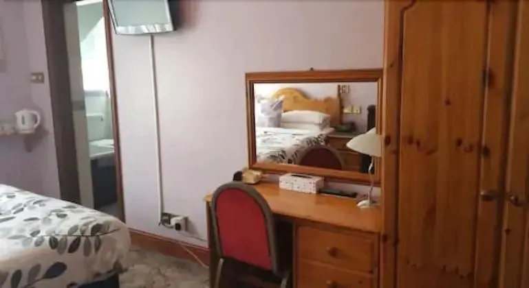 Tek Büyük Yataklı Oda