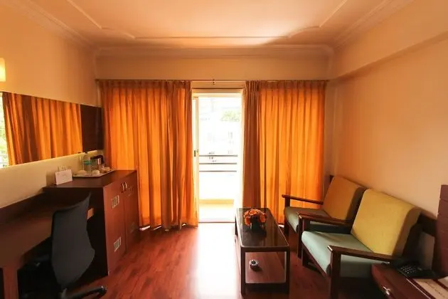 Deluxe Tek Kişilik Oda, 1 Tek Kişilik Yatak, Küvet, Bahçe Manzaralı