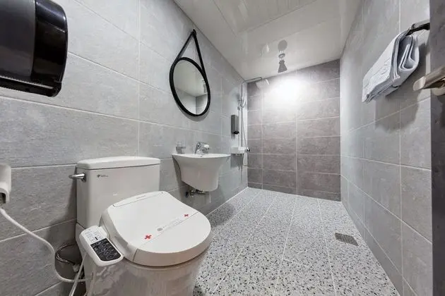 Family İki Ayrı Yataklı Oda (Styler Included)