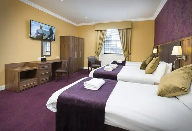 Tek Büyük Yataklı Oda, 1 Çift Kişilik Yatak