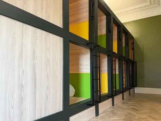Ortak Ranzalı Oda, Karma Ranzalı Oda, Ortak Banyo