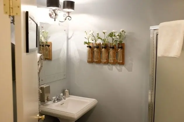 Standard Oda, Ortak Banyo