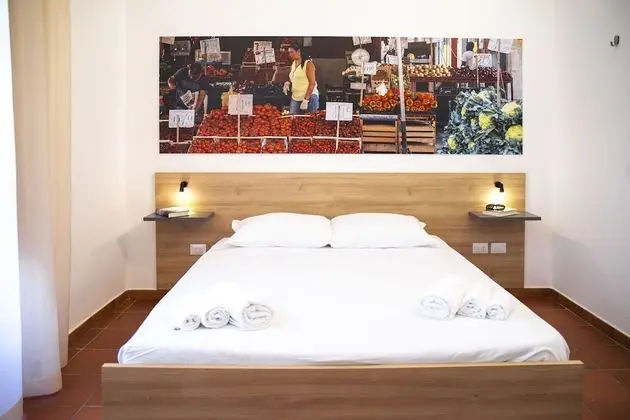 Basic Tek Büyük Yataklı Oda