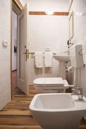 Basic Tek Büyük Yataklı Oda