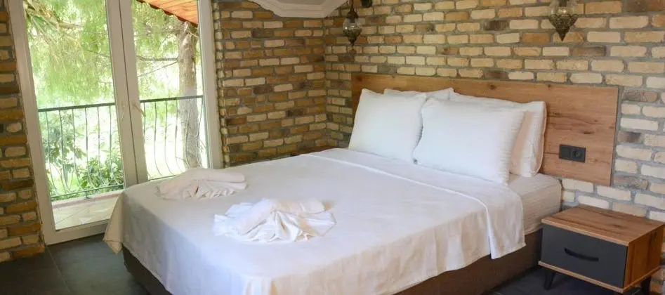 Deluxe Çift Kişilik Oda, Havuz Manzaralı, 2. Kat
