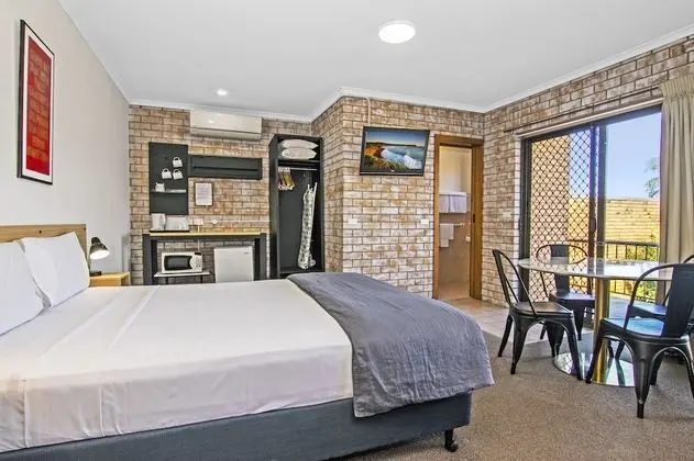 Triple Room with Terrace