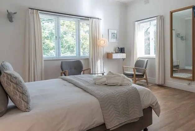 Deluxe Tek Büyük Yataklı Oda (Suite)