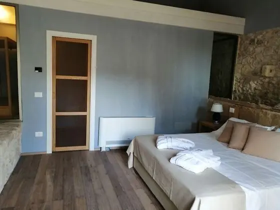 Tek Büyük Yataklı Oda