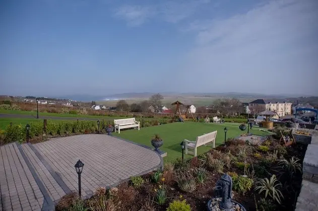 Superior Tek Büyük veya İki Ayrı Yataklı Oda, 1 Yatak Odası