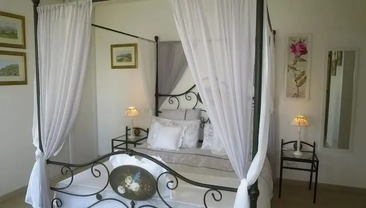 Deluxe Tek Büyük Yataklı Oda (Connemara)