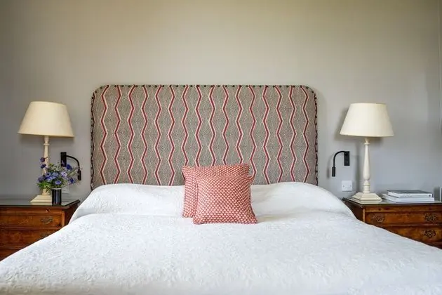 Tek Büyük veya İki Ayrı Yataklı Oda (Large)