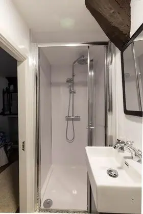 Kır Evi, 1 En Büyük (King) Boy Yatak, Bahçe Manzaralı