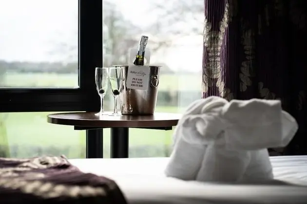 Standard Oda, 1 En Büyük (King) Boy Yatak