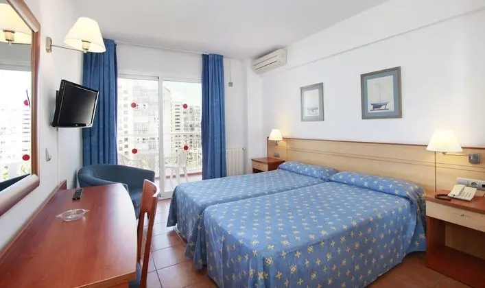 Tek Büyük Yataklı Oda (2 adults + 1 child)