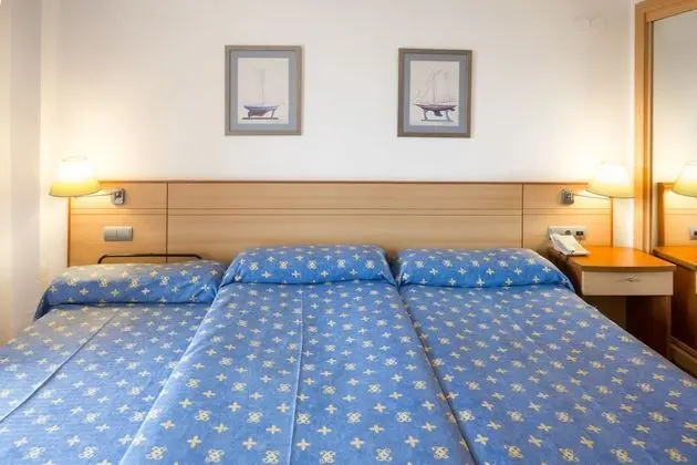 Tek Büyük Yataklı Oda (2 adults + 1 child)