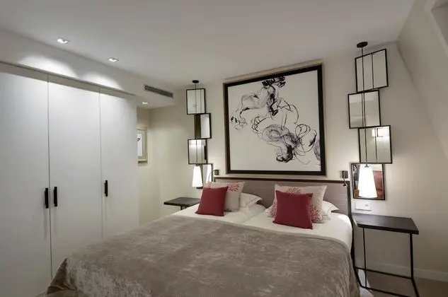 Superior Tek Büyük veya İki Ayrı Yataklı Oda