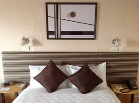 Premier Oda, 1 Büyük (Queen) Boy Yatak, Şehir Manzaralı