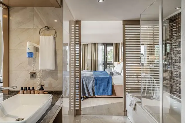 https://images.etstur.com/imgproxy/resize/2560x1440/files/images/hotelImages/etsrooms/516798/Balmy_Foresta_20250825113724_1.jpg