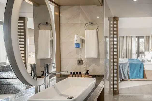 https://images.etstur.com/imgproxy/resize/2560x1440/files/images/hotelImages/etsrooms/516798/Balmy_Foresta_20250825113801_1.jpg