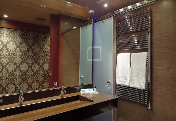 Junior Süit (Spa access included)