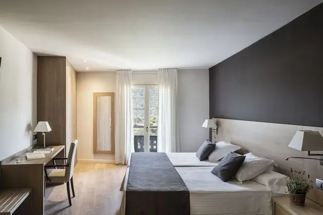 Executive Tek Büyük Yataklı Oda, Balkon, Dağ Manzaralı