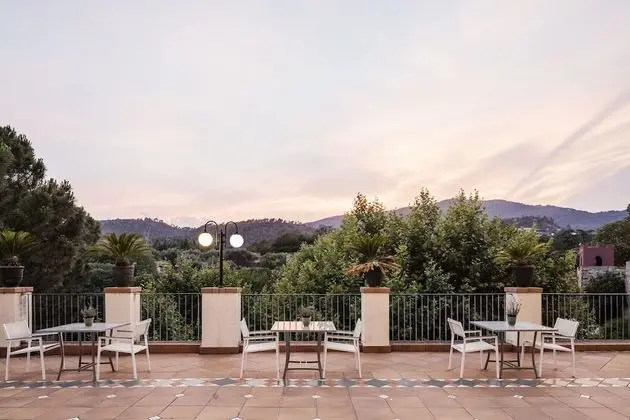 Executive Tek Büyük Yataklı Oda, Balkon, Dağ Manzaralı