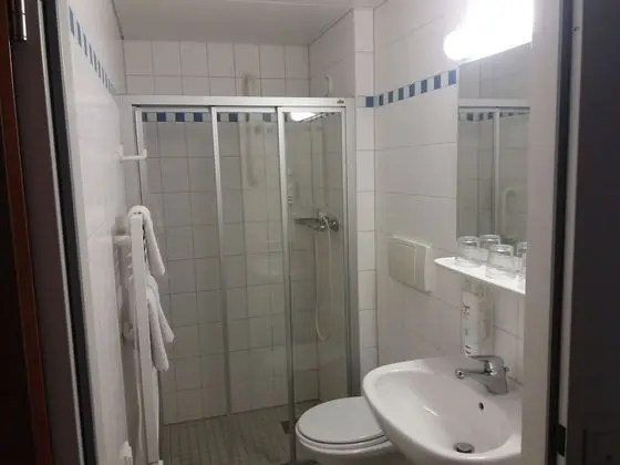Tek Kişilik Oda, Bahçe Manzaralı