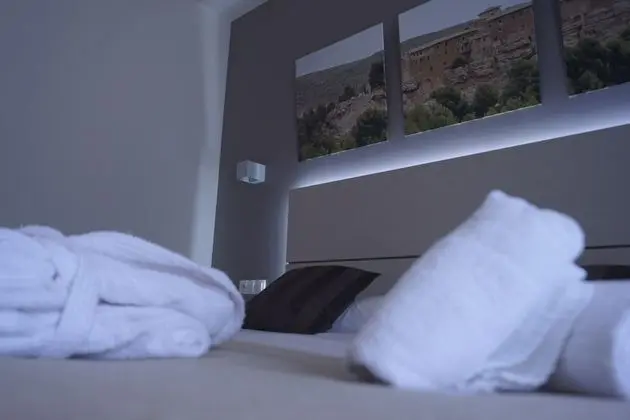 Standard Tek Büyük veya İki Ayrı Yataklı Oda