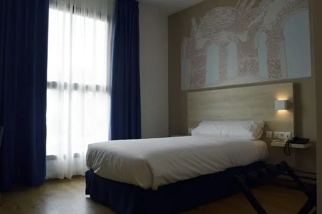 Standard Tek Kişilik Oda, 1 Tek Kişilik Yatak