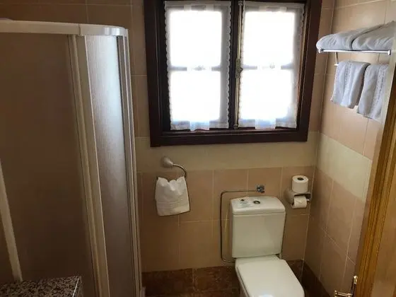 Standard Tek Büyük veya İki Ayrı Yataklı Oda