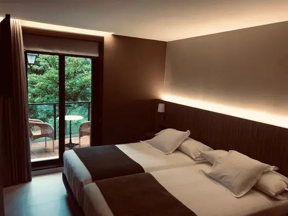 Superior Tek Büyük veya İki Ayrı Yataklı Oda