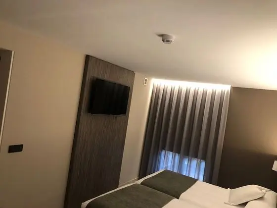 Superior Tek Büyük veya İki Ayrı Yataklı Oda