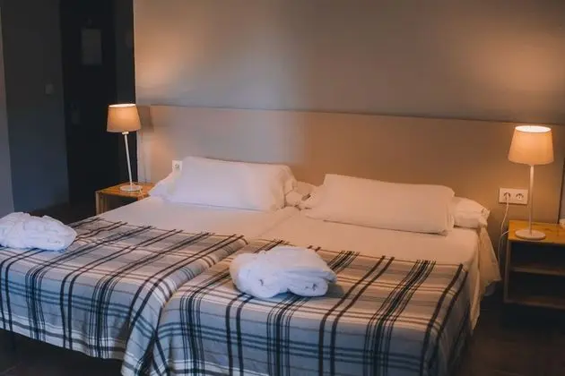 Tek Büyük veya İki Ayrı Yataklı Oda